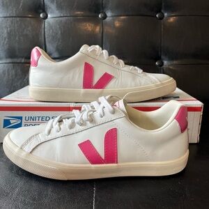 Veja Esplar Leather Extra White Petal Pink